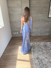 Cargar imagen en el visor de la galería, Milah - Vestido largo satinado azul claro
