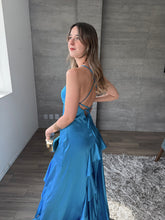 Cargar imagen en el visor de la galería, Idalia - Vestido largo aqua
