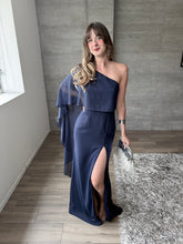 Cargar imagen en el visor de la galería, Máncora - Vestido largo con abertura en pierna marino
