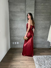 Cargar imagen en el visor de la galería, Galilea - Vestido largo strapless vino
