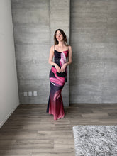 Cargar imagen en el visor de la galería, Prugna - Vestido largo de mesh floral
