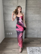 Cargar imagen en el visor de la galería, Prugna - Vestido largo de mesh floral
