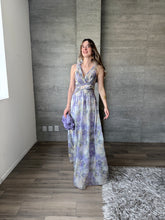 Cargar imagen en el visor de la galería, Blissé - Vestido largo estampado floral lavanda
