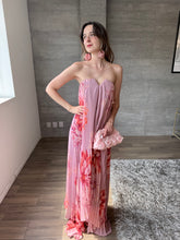 Cargar imagen en el visor de la galería, Maretta - Vestido largo plisado rosa multicolor

