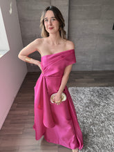 Cargar imagen en el visor de la galería, Carlota - Vestido largo estructurado rosa
