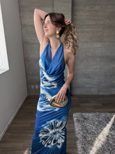 Cargar imagen en el visor de la galería, Giulietta - Vestido satinado azul
