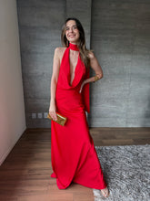 Cargar imagen en el visor de la galería, Milah - Vestido largo satinado rojo
