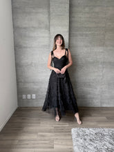 Cargar imagen en el visor de la galería, Lena - Vestido midi de tul negro
