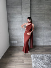 Cargar imagen en el visor de la galería, Solea - Vestido largo con cinta larga terracota
