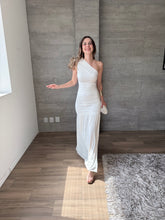 Cargar imagen en el visor de la galería, Kaela - Vestido largo blanco
