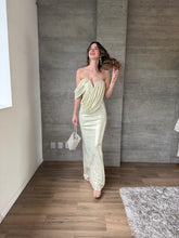 Cargar imagen en el visor de la galería, Galilea - Vestido largo strapless champagne
