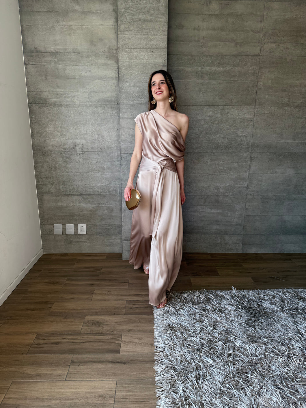 Zia - Jumpsuit de satin champagne