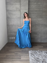 Cargar imagen en el visor de la galería, Idalia - Vestido largo aqua
