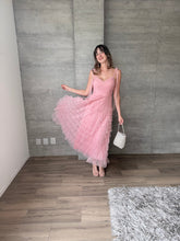 Cargar imagen en el visor de la galería, Lena - Vestido midi de tul rosa claro
