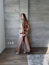 Cargar imagen en el visor de la galería, Zaffira - Jumpsuit manga larga color mocha
