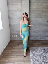 Cargar imagen en el visor de la galería, Ziana - Vestido largo mesh aqua con amarillo

