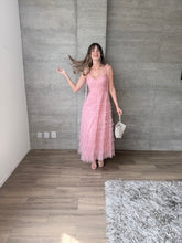 Cargar imagen en el visor de la galería, Lena - Vestido midi de tul rosa claro
