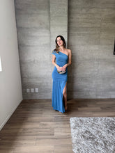 Cargar imagen en el visor de la galería, Kaela - Vestido largo azul
