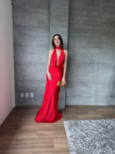 Cargar imagen en el visor de la galería, Milah - Vestido largo satinado rojo
