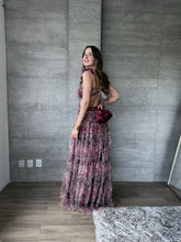 Cargar imagen en el visor de la galería, Ariana - Vestido de tul estampado floral burdeos
