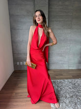 Cargar imagen en el visor de la galería, Milah - Vestido largo satinado rojo
