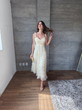 Cargar imagen en el visor de la galería, Lena - Vestido de tul midi color crema
