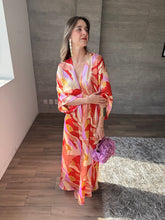Cargar imagen en el visor de la galería, Artemis - Kaftan satinado rojo
