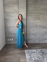 Cargar imagen en el visor de la galería, Capriella - Vestido asimétrico turquesa
