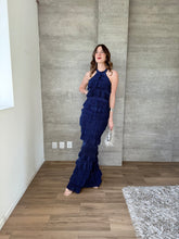 Cargar imagen en el visor de la galería, Eleonora - Vestido largo halter azul marino
