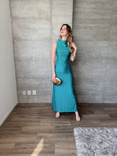 Cargar imagen en el visor de la galería, Mika - Vestido largo verde azulado
