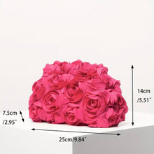 Cargar imagen en el visor de la galería, Clutch floral sin asa
