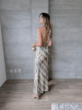 Cargar imagen en el visor de la galería, Marble - Vestido largo print marmól esmeralda
