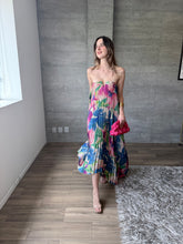 Cargar imagen en el visor de la galería, Maretta - Vestido largo plisado azul multicolor
