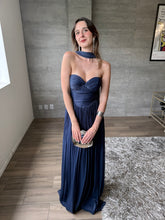 Cargar imagen en el visor de la galería, Carol - Vestido largo marino
