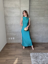 Cargar imagen en el visor de la galería, Mika - Vestido largo verde azulado

