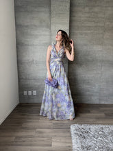 Cargar imagen en el visor de la galería, Blissé - Vestido largo estampado floral lavanda
