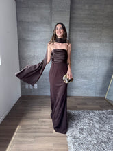 Cargar imagen en el visor de la galería, Celina - Vestido largo cafe
