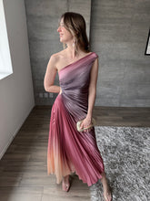 Cargar imagen en el visor de la galería, Athena - Vestido midi plisado multicolor
