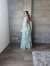 Cargar imagen en el visor de la galería, Massima - Vestido largo estampado verde
