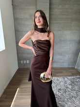 Cargar imagen en el visor de la galería, Celina - Vestido largo cafe
