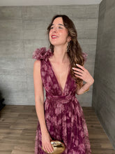 Cargar imagen en el visor de la galería, Begoña - Vestido largo estampado floral morado

