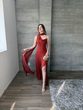 Cargar imagen en el visor de la galería, Silvana - Vestido largo color terracota
