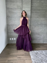 Cargar imagen en el visor de la galería, Barroca - Vestido de tul largo halter morado
