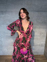 Cargar imagen en el visor de la galería, Floralia - Vestido largo con mangas estampado floral olivo
