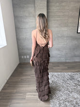 Cargar imagen en el visor de la galería, Eleonora - Vestido largo café
