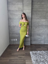 Cargar imagen en el visor de la galería, Amandina - Vestido largo strapless verde
