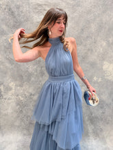 Cargar imagen en el visor de la galería, Barroca- Vestido largo de tul azul polvo
