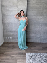 Cargar imagen en el visor de la galería, Peplum - Vestido largo plisado menta
