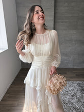 Cargar imagen en el visor de la galería, Giverny - Vestido largo beige
