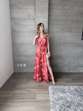 Cargar imagen en el visor de la galería, Rouge - Vestido largo satinado multicolor
